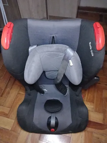 Vendo cadeira de carro infantil usada