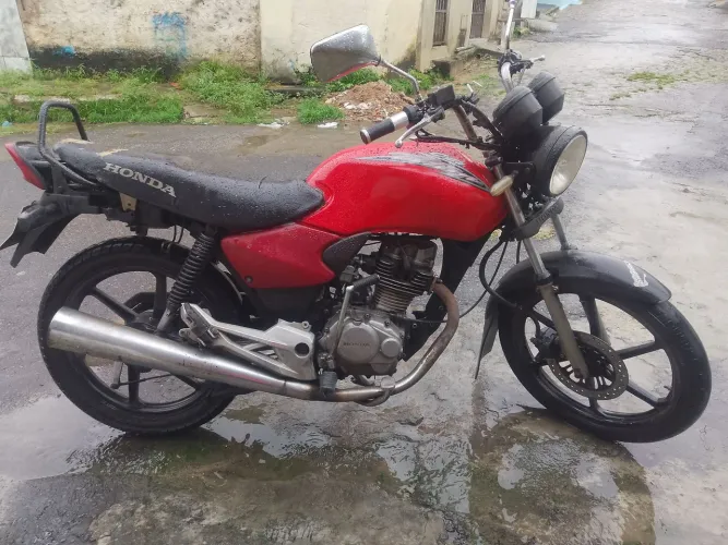 Vendo cg 125 emplacada
