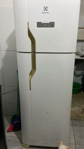 Geladeira Electrolux Frost free 310L