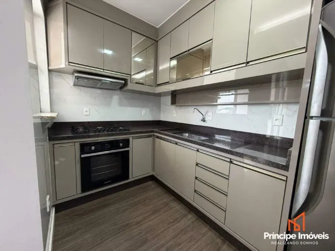 Apartamento com 2 quartos no Costa e Silva em Joinville