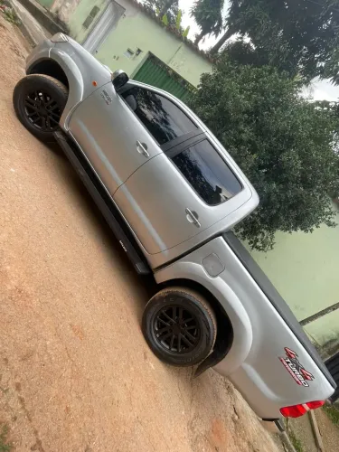 Toyota Hilux CD D4-d 4X4 3.0 TDI Dies. Mec. 2015