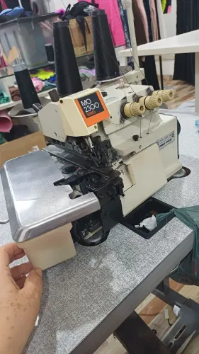Overlok 3 fios 1200$ maquina industrial 