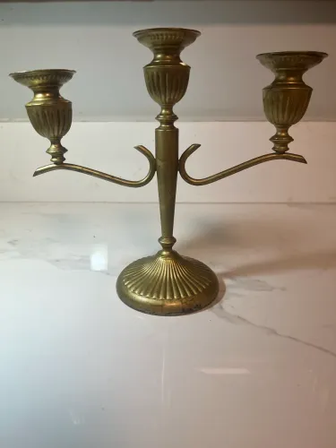 Candelabro francês dourado - antigo