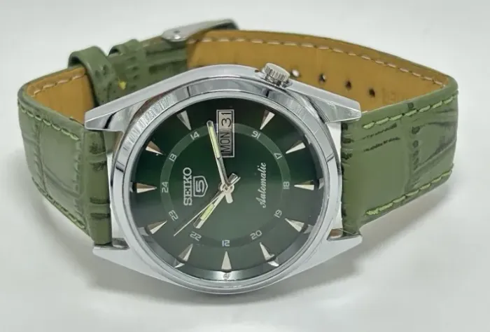 Relógio Automático Vintage Seiko 5 7009a Dial Pulseira Verde