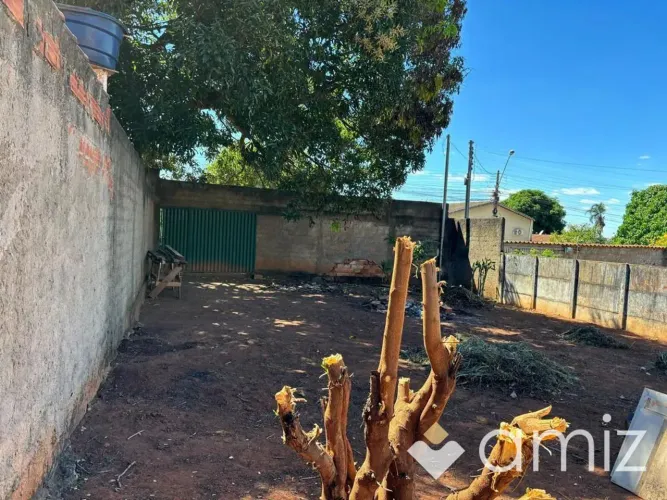 Lote 309,00 m² murado no Solange Park - Goiânia.