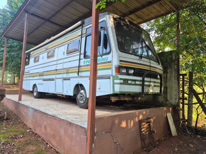 Motohome Turiscar pronto para viagens
