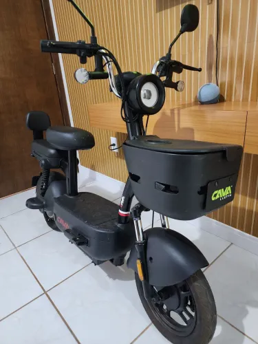 Bicicleta Elétrica 800w 75km de autonomia