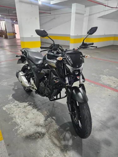 VENDO YAMAHA FAZER FZ15 2023/2024