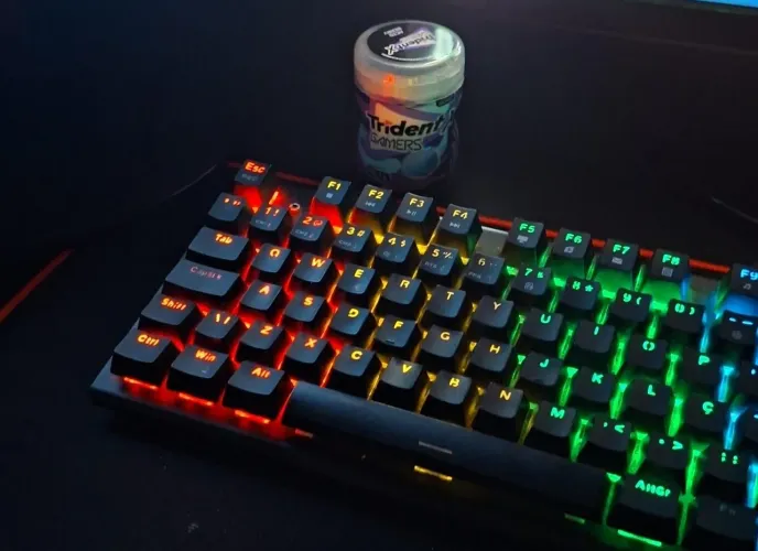 Teclado Mecânico TeamWolf Gk800P RGB Switch Azul -