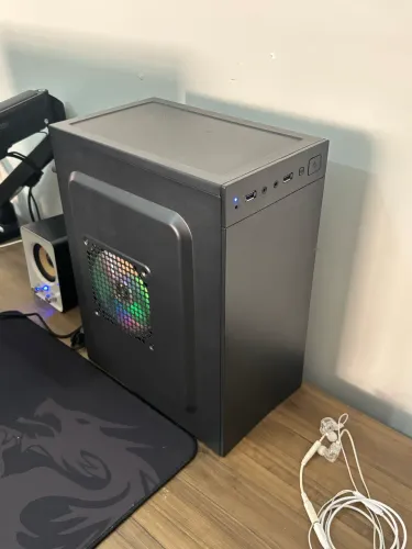 Vendo PC de escritório (valor negociável)