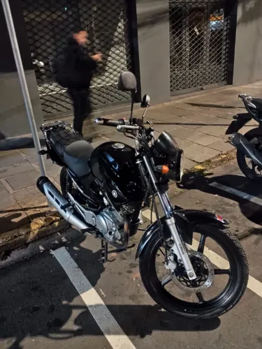 MOTO YAMAHA YBR 125 FATOR ED - 2011