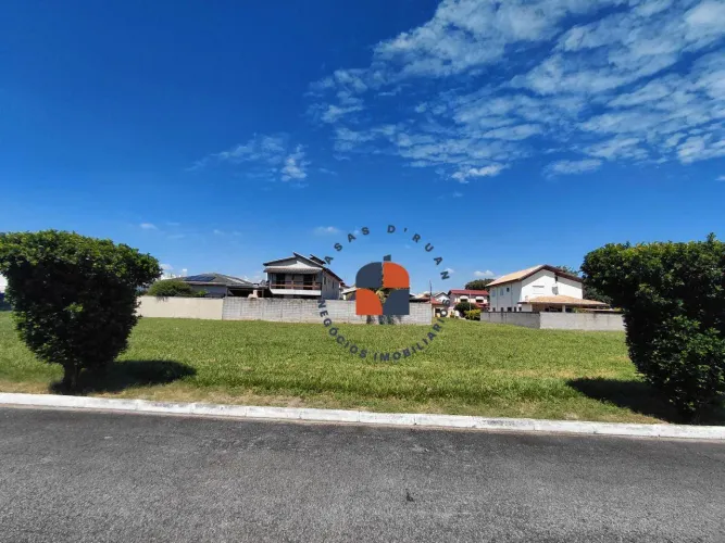 Terreno à venda 360 m2 Condomínio Jd das Hortênsias