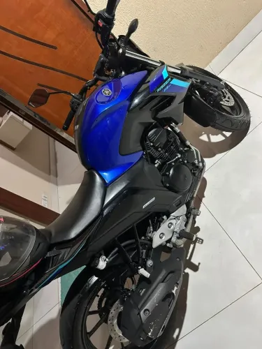 FAZER 250AZUL