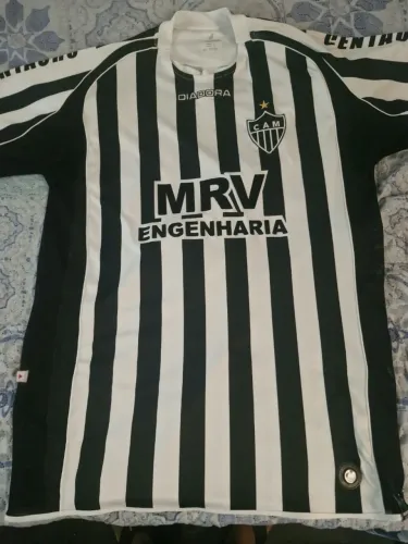 Vendo camisa do Atlético 2005