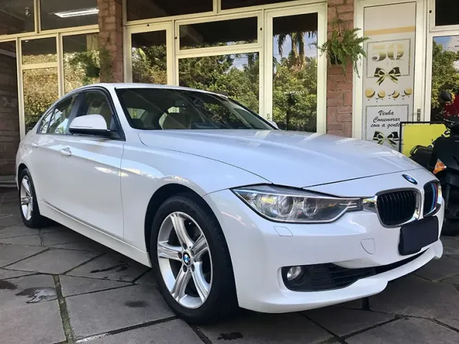 BMW 320I A 2.0 Turbo/activeflex 16V 184cv 4P 2015