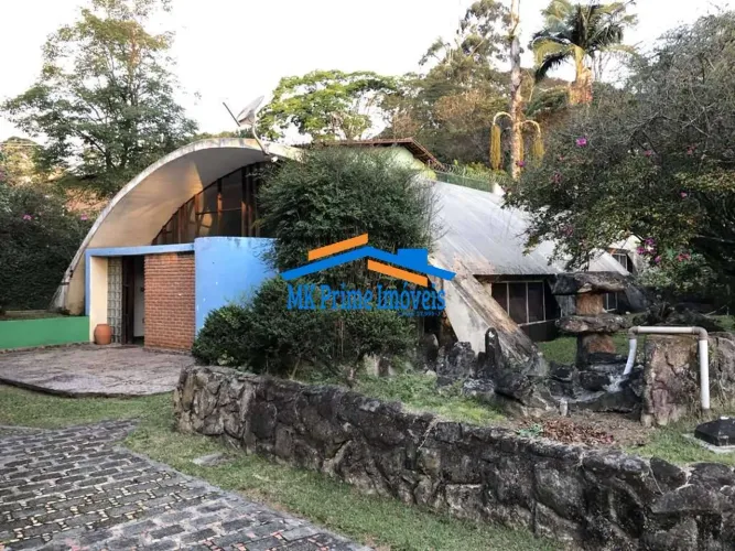 Miolo da Granja - 4 dorm. sendo 2 suítes - 4 Vagas