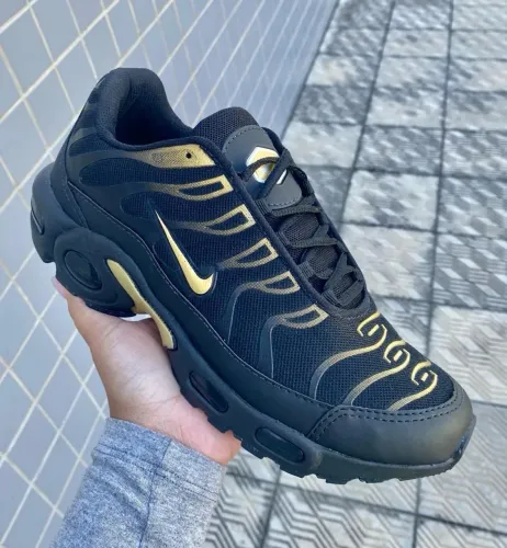 Tênis TN Nike masculino esportivo