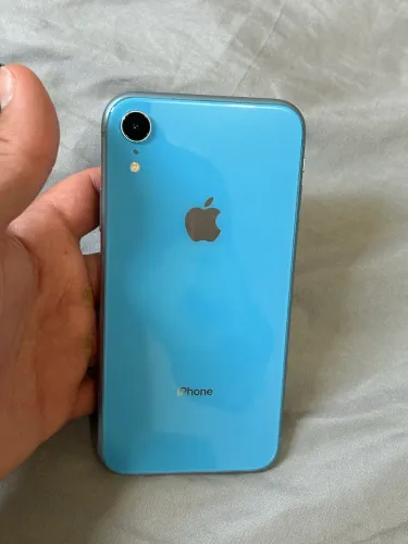 iPhone XR 128GB Azul, sem marcas de uso