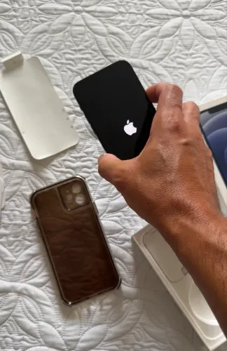 iPhone 12 de 128 Gb muito novo ac troca e cartão