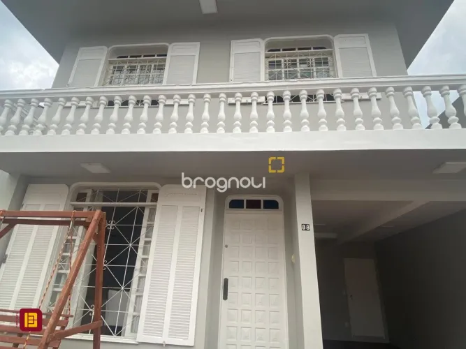 casa a venda 4 dorm no centro de florianopolis