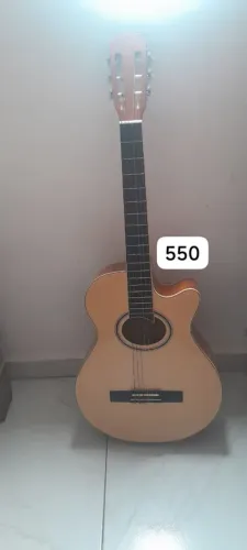 Violão elétrico Giannini em bom estado 