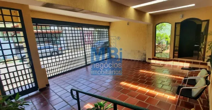 Casa à venda com 03 dorms e suíte no Jardim Dracena, São Paulo