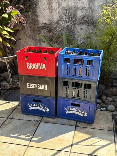ENGRADADO DE CERVEJA COM CASCO