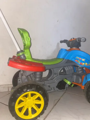 quadriciclo infantil