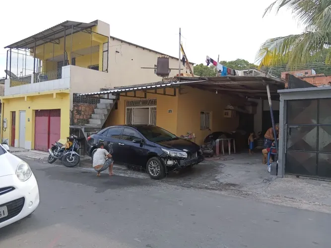 Casa no bairro de petrópolis a venda