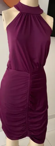 Vestido Gola Alta 