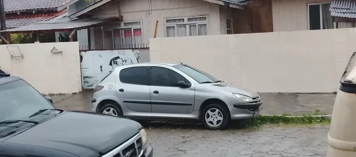 Peugeot 206 Selection/ Sensation 1.0 16V 3P 2003