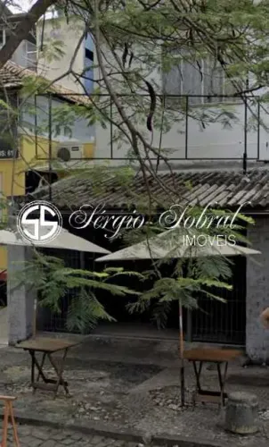 Loja : / Comercial / Marechal Hermes