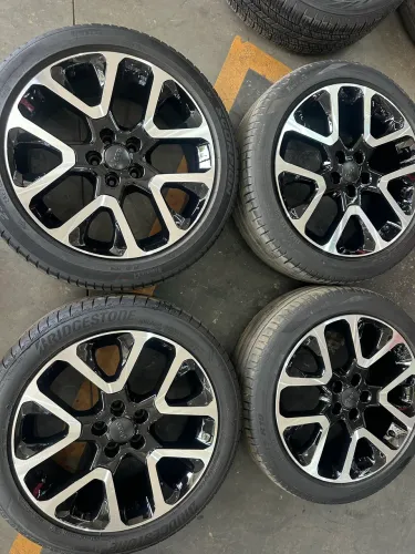 Rodas 19 Jeep renegade, compass , commander e Fiat toro+ pneus 