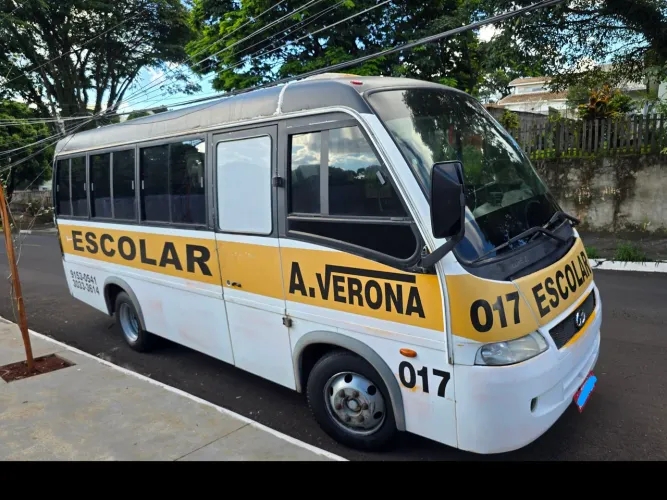 Micro-ônibus Van Volare A6 2004