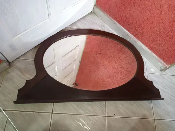 Espelho antigo com moldura 