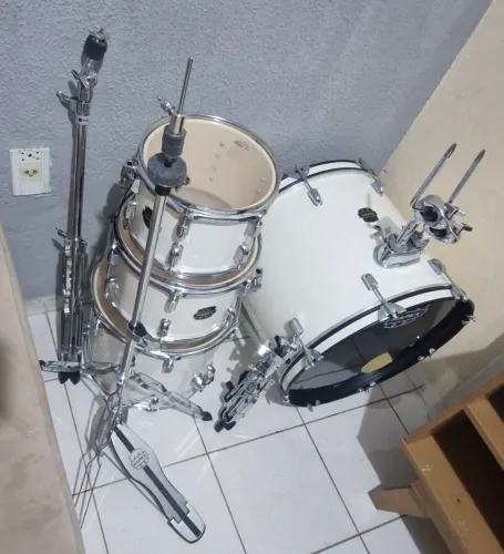 Vendo Bateria Mapex 