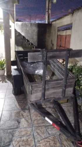 Vendo carretinha documentada 2500