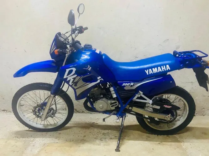 DT 200R - R$ 25.000
