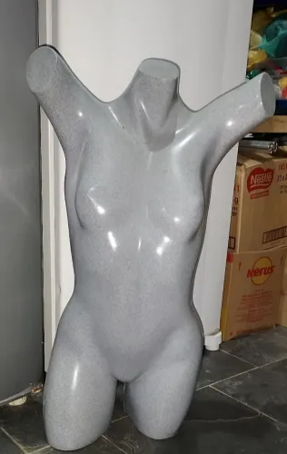 Vendo manequim