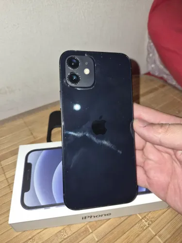 iPhone 12 Semi Novo Face ID OK