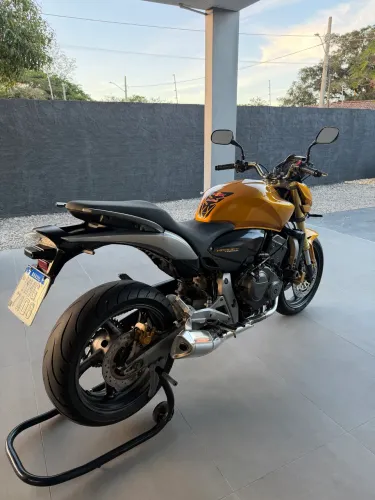 Hornet 600