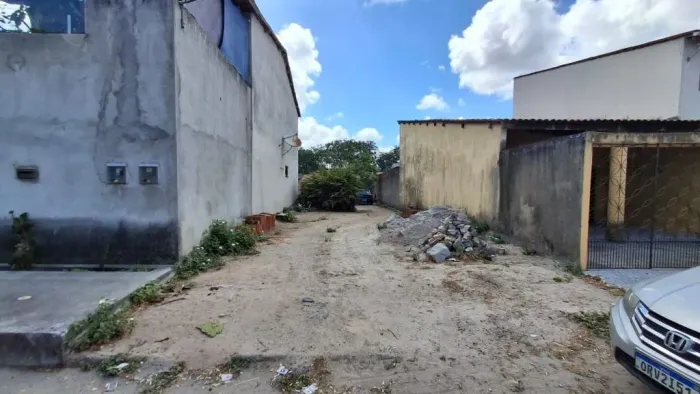 Terreno à venda, 198 m² por R$ 270.000,00 - Messejana - Fortaleza/CE