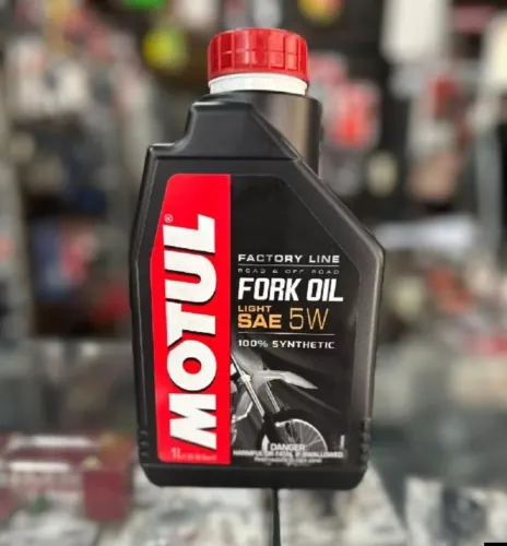 Óleo de Suspensão Motul Fork Oil Light SAE 5W 100% Sintético 1L