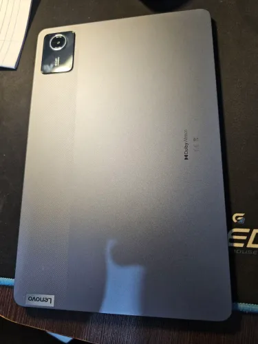 Tablet lenovo M11 - 128gb 8gb de ram