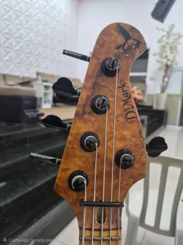 Dmark jazz bass  5 cordas 