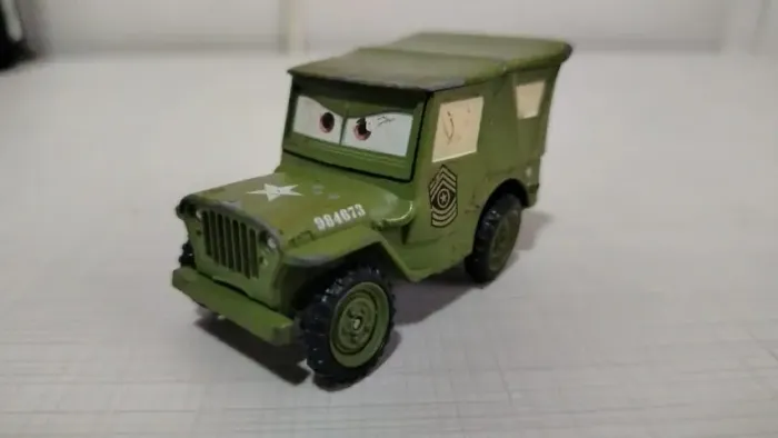 Miniatura Filme Sargento - Pit Crew Disney 1/64