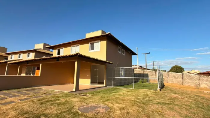 Sobrado para aluguel com 128 metros quadrados com 3 quartos em Vila João Vaz - Goiânia - G