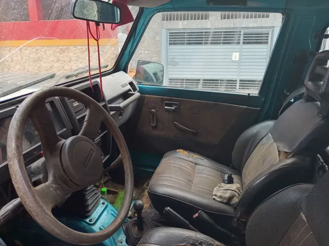 Suzuki Samurai JX Canvas 1.3 1992