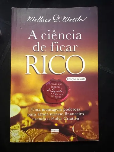 Coleção com livros usados