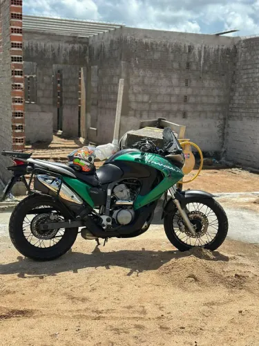 Honda Transalp 700cc